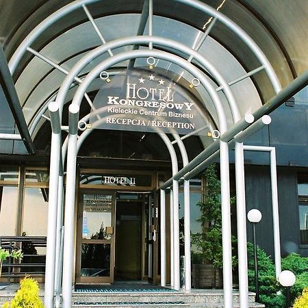 Hotel Kongresowy キェルツェ エクステリア 写真