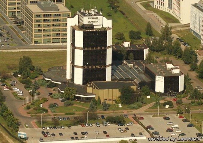 Hotel Kongresowy キェルツェ エクステリア 写真